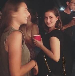 Meet your Posher, Ari